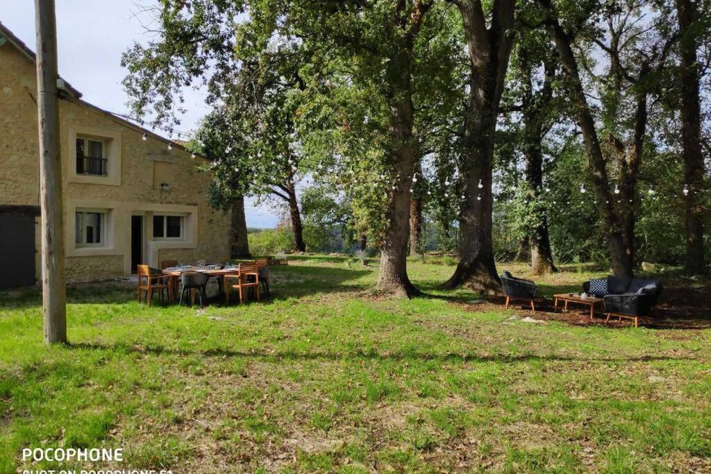 Villa Moulin de Bigorre Saint-Genès-de-Castillon Exterior foto